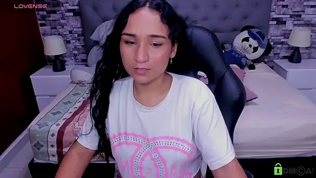 salome rojas  online show from 03/11/26, 09:21