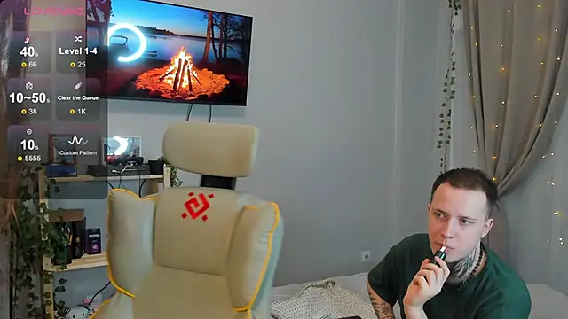 wwow meow online show from 02/15/26, 03:53