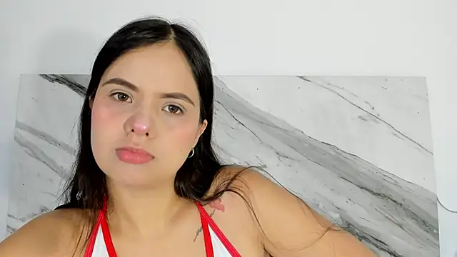 thamiina  online show from 09/23/25, 07:06