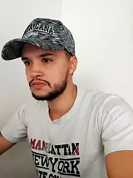 Snapshot of Gerduk chatting on 09/19/25, 04:40 Gerduk online show from 09/19/25, 04:40