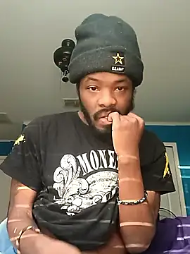 Snapshot of Kaalum561 chatting on 11/29/25, 12:30 Kaalum561 online show from 11/29/25, 12:30