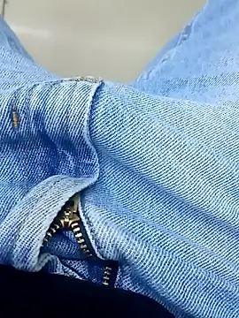 guridosul051 online show from 01/18/26, 01:48