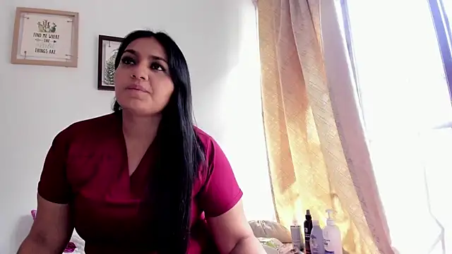 selena jhonson online show from 10/21/25, 03:13