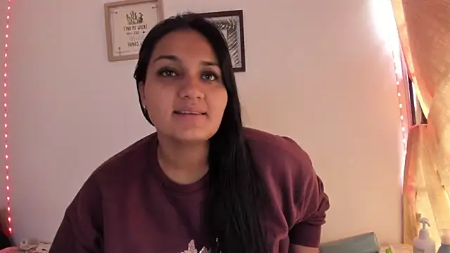 selena jhonson online show from 10/27/25, 02:10