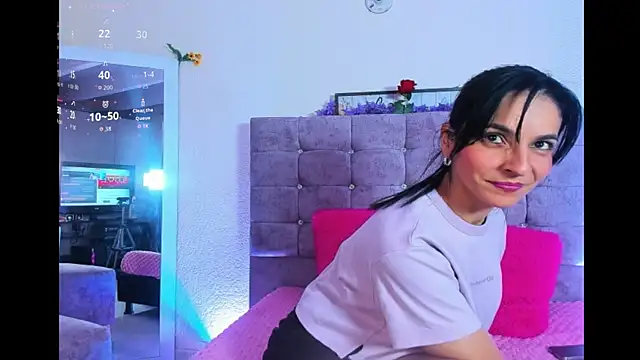 karol rose online show from 10/01/25, 09:43