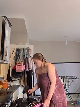 KaylaTrudi online show from 10/20/25, 08:48