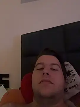 Lars2306 online show from 11/21/25, 10:36