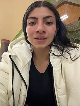 arieel  722 online show from 11/04/25, 11:04