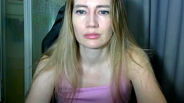 JessFoxxx online show from 01/11/26, 04:39