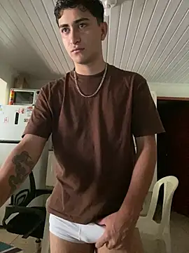 Tavinho067 online show from 02/25/26, 02:59