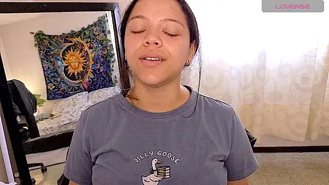 Snapshot of Amanda_sweet chatting on 05/09/26, 01:38 Amanda sweet online show from 05/09/26, 01:38