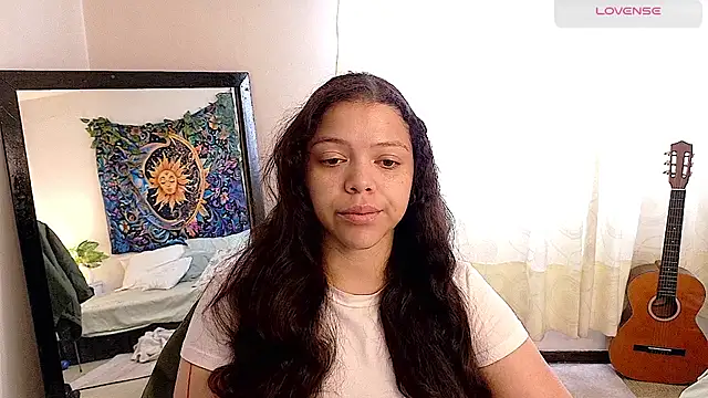 Snapshot of Amanda_sweet chatting on 06/28/26, 02:23 Amanda sweet online show from 06/28/26, 02:23