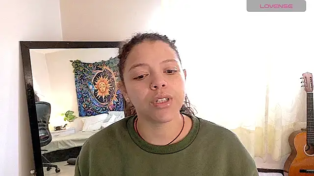 Snapshot of Amanda_sweet chatting on 07/01/26, 01:56 Amanda sweet online show from 07/01/26, 01:56
