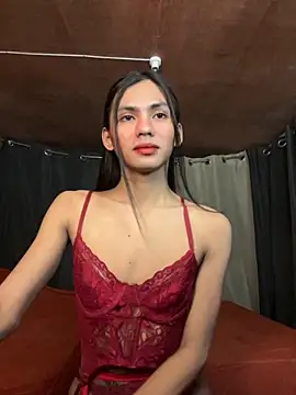 Ur latinahotpaprika online show from 11/03/25, 02:29