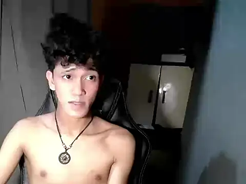 kenbigcockxx online show from 10/26/25, 07:58