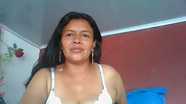 DianaOchoa  online show from 07/11/26, 08:55