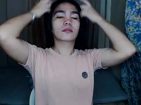 Simple Martina online show from 12/18/25, 01:22