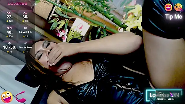 ts catalheya14 online show from 10/06/25, 04:59