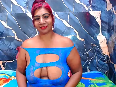Snapshot of indianerotica69 chatting on 05/21/26, 04:47 indianerotica69 online show from 05/21/26, 04:47