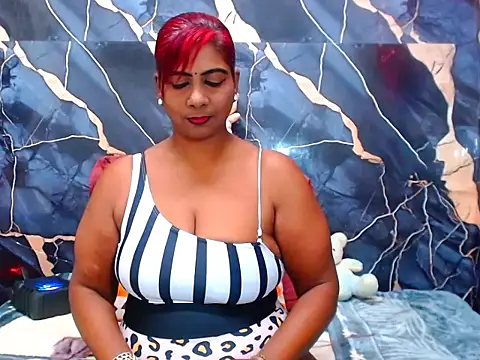 Snapshot of indianerotica69 chatting on 06/05/26, 05:07 indianerotica69 online show from 06/05/26, 05:07