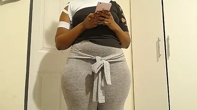 Goddessberry online show from 10/12/25, 06:18