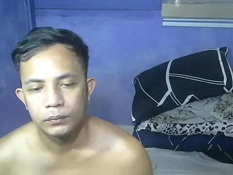 hotcumboi69 online show from 02/21/26, 03:51