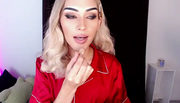 Alicegreenexx online show from 06/18/26, 05:06