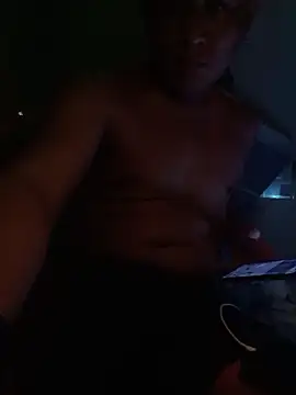 ducpham6565 online show from 11/08/25, 09:35