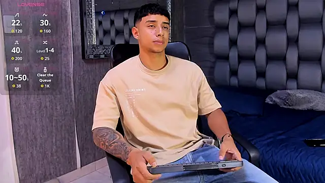 jaze bradley online show from 09/15/25, 11:32