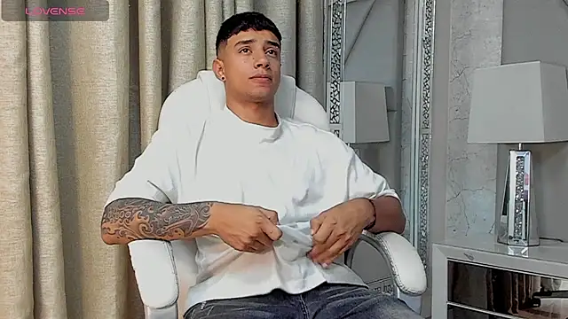 jaze bradley online show from 10/25/25, 11:29