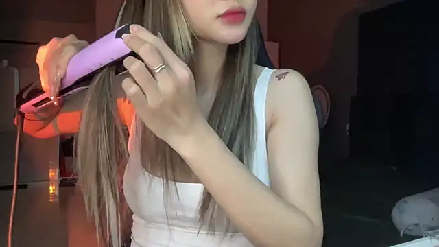 Snapshot of Min_sara69 chatting on 02/22/26, 07:51 Min sara69 online show from 02/22/26, 07:51