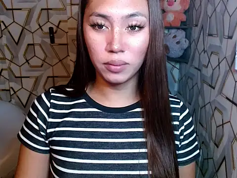 sugar hailey online show from 11/13/25, 04:17