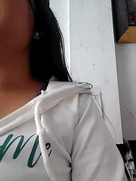 lunna 07 online show from 09/14/25, 07:46