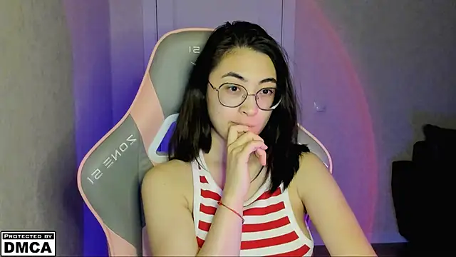 MeilideQian1 online show from 11/22/25, 05:34