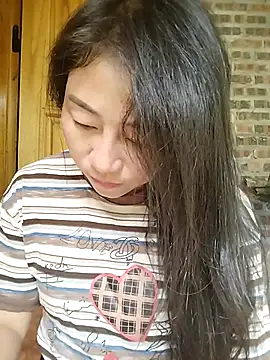 babychill09 online show from 09/09/25, 11:48