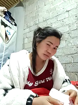 jienrrr online show from 10/13/25, 11:27