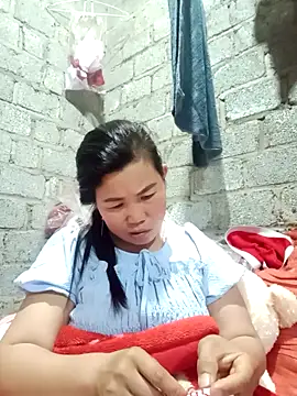 jienrrr online show from 10/17/25, 12:08