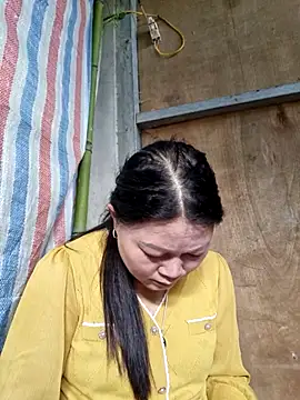 yoowwmr online show from 10/27/25, 01:20