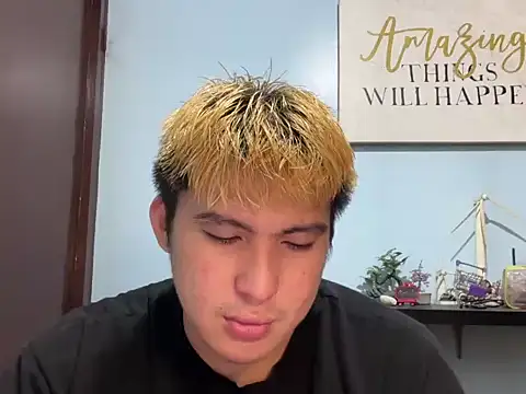 Snapshot of lovely_jay chatting on 07/27/26, 10:55 lovely jay online show from 07/27/26, 10:55