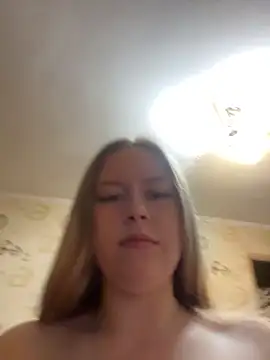 Tomyris yuki online show from 02/15/26, 02:19