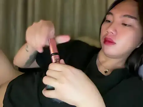 kat mire online show from 04/01/26, 09:12