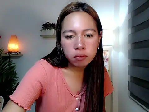 Snapshot of kimbratx chatting on 05/20/26, 10:16 kimbratx online show from 05/20/26, 10:16