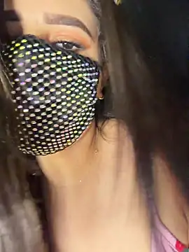 Snapshot of kamy55 chatting on 04/05/26, 03:36 kamy55 online show from 04/05/26, 03:36