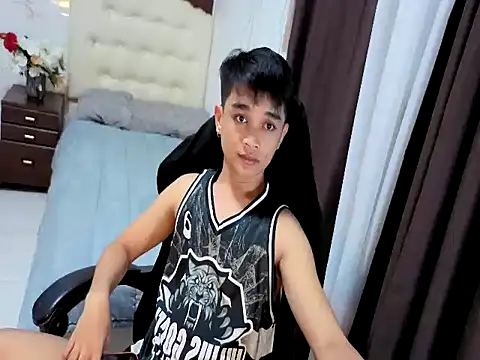 sexysam14 online show from 10/29/25, 07:21