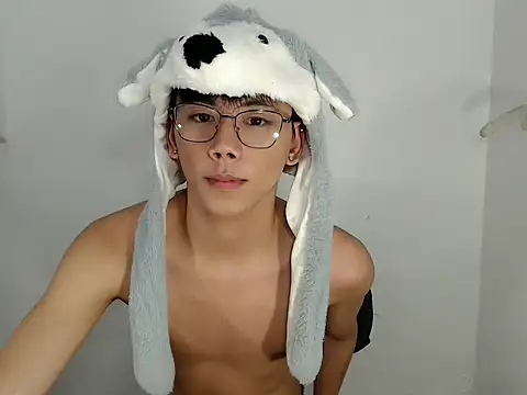 ynotyu online show from 02/10/26, 05:17