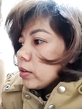 LuxiLuxi18x online show from 02/09/26, 05:55