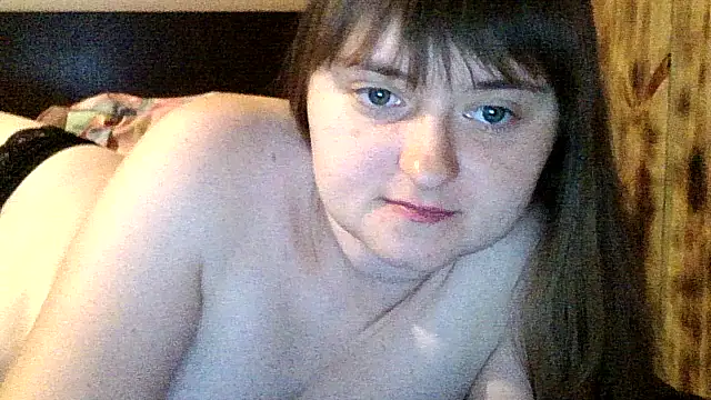 LuckyLust11 online show from 09/14/25, 11:42