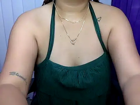 yummy mia online show from 05/08/26, 02:11