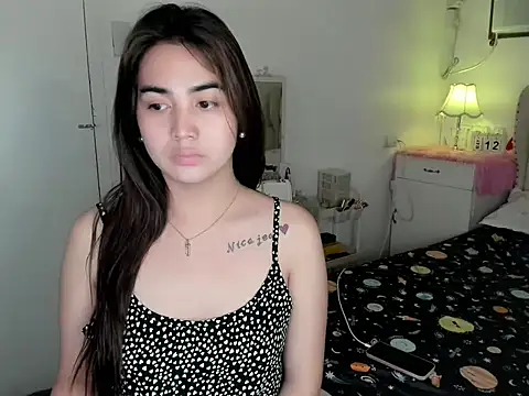 Snapshot of Alovelydoll_nica chatting on 05/12/26, 02:36 Alovelydoll nica online show from 05/12/26, 02:36