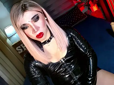 yan2xcumsalotxx online show from 11/14/25, 04:55